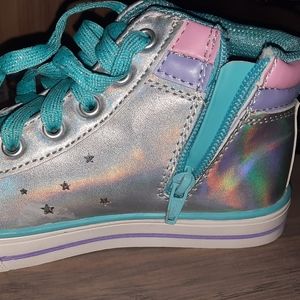 Sz 13 shoes never worn